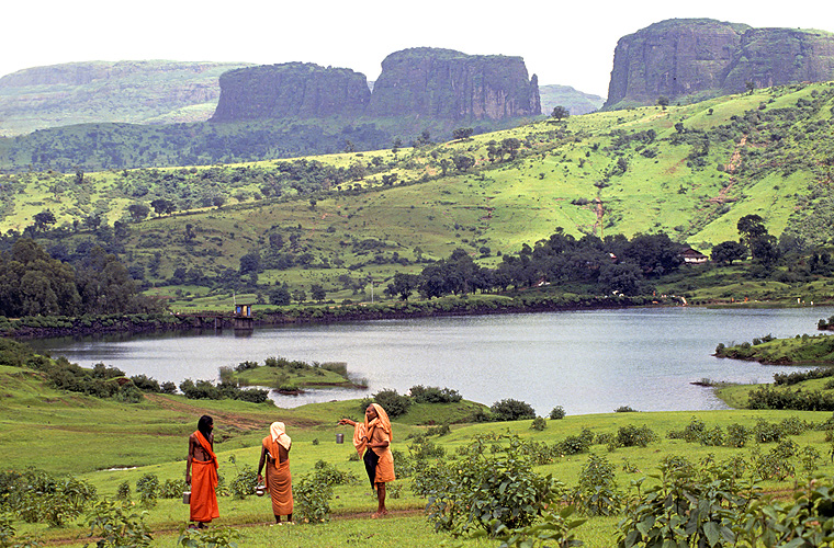 Hindu-M�nche in Trimbakeshwar bei Nashik - Western Ghats 07