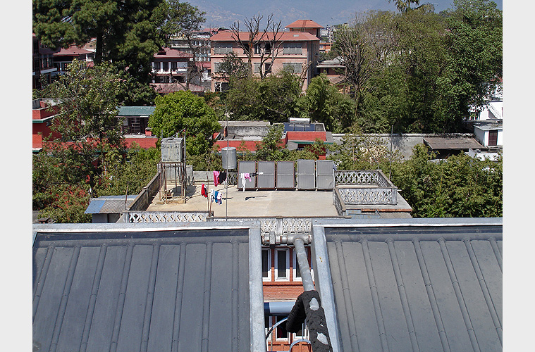 Solare Hei�wasserbereiter in Kathmandu, Nepal