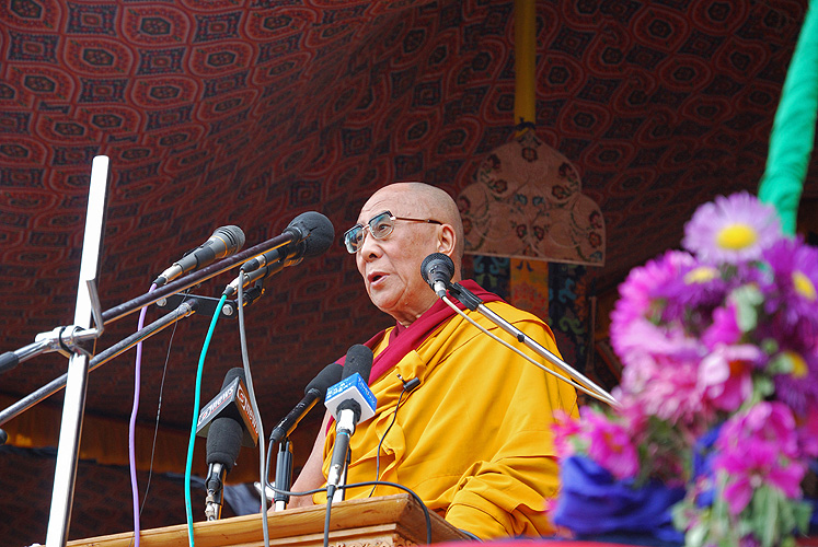 Dalai Lama h�lt Ansprache in Leh, Ladakh 